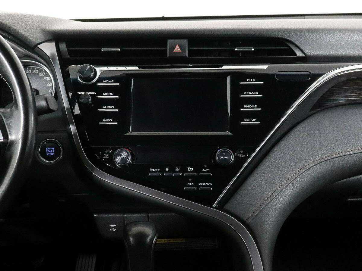 Купить Toyota Camry, 2019, 53 666 км.. Фото: #10