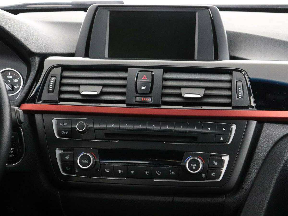 Купить BMW 3 серии, 2012, 118 056 км.. Фото: #11