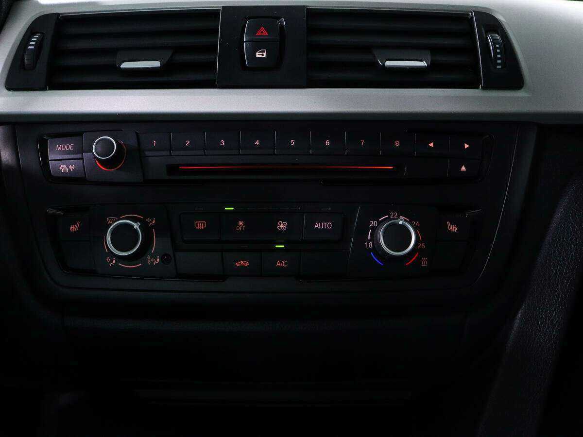 Купить BMW 3 серии, 2013, 102 500 км.. Фото: #13