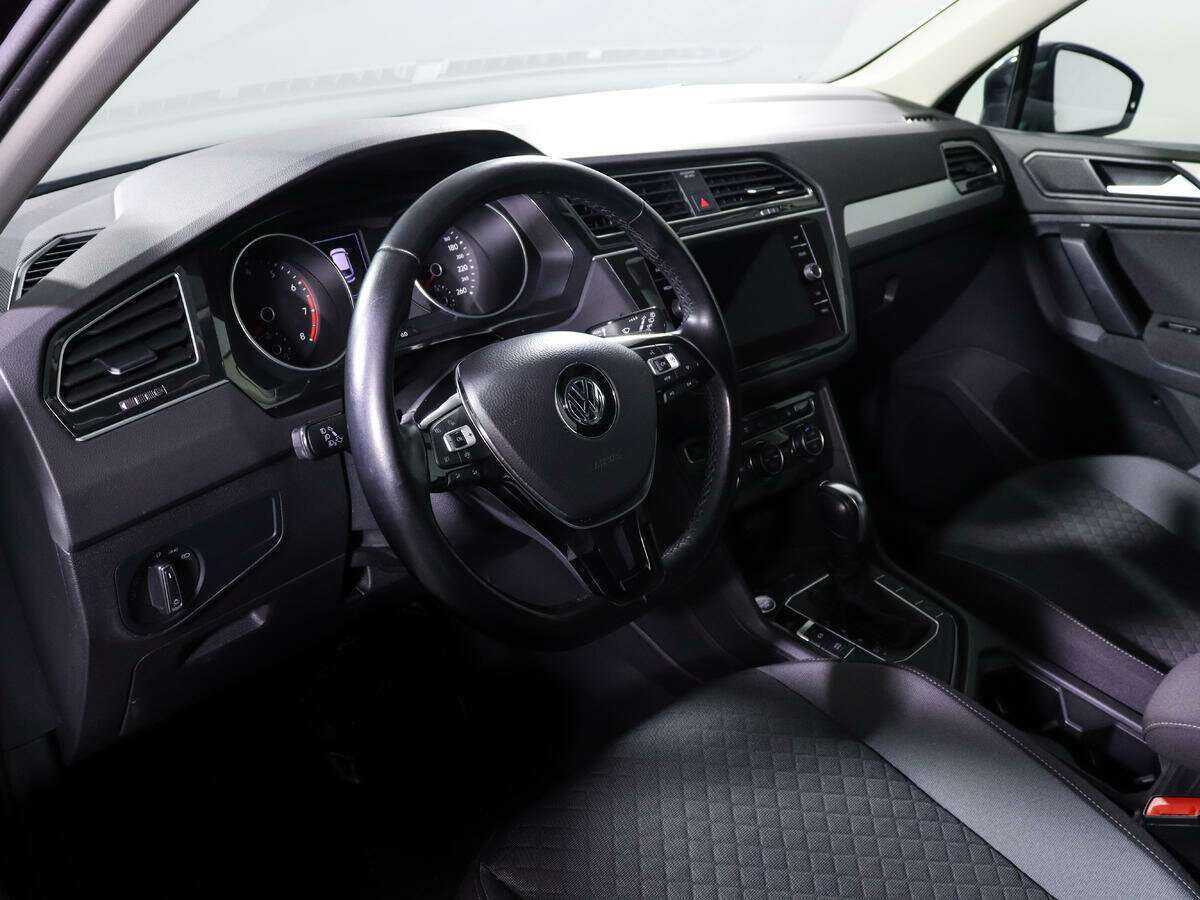 Купить Volkswagen Tiguan, 2020, 37 205 км.. Фото: #11