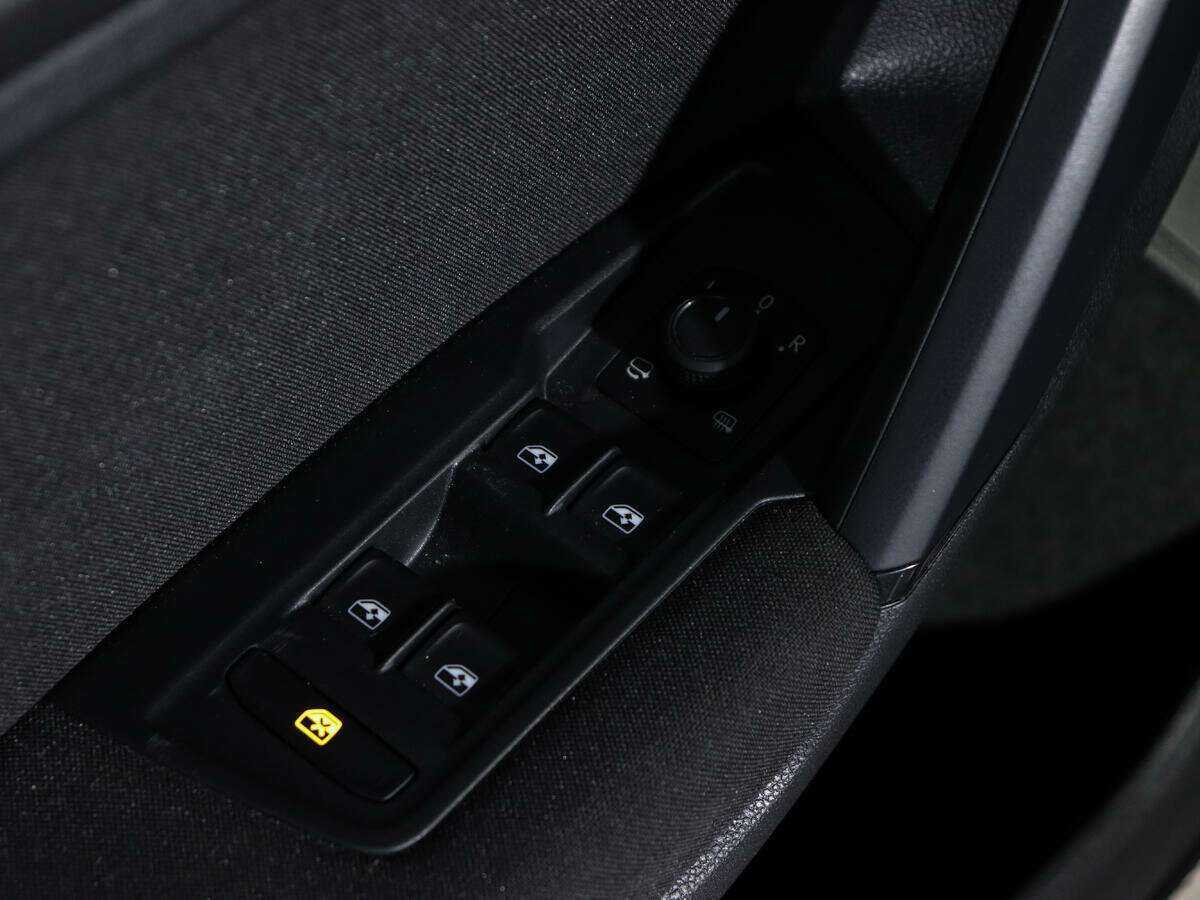 Купить Volkswagen Tiguan, 2020, 37 205 км.. Фото: #15