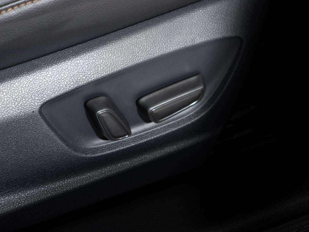 Купить Toyota Camry, 2019, 102 348 км.. Фото: #13