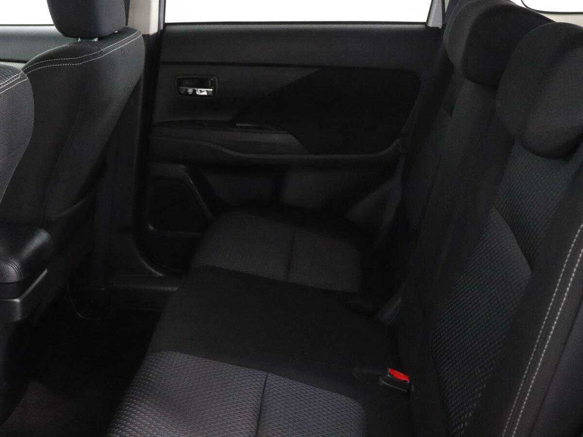 Купить Mitsubishi Outlander, 2018, 38 958 км.. Фото: #8