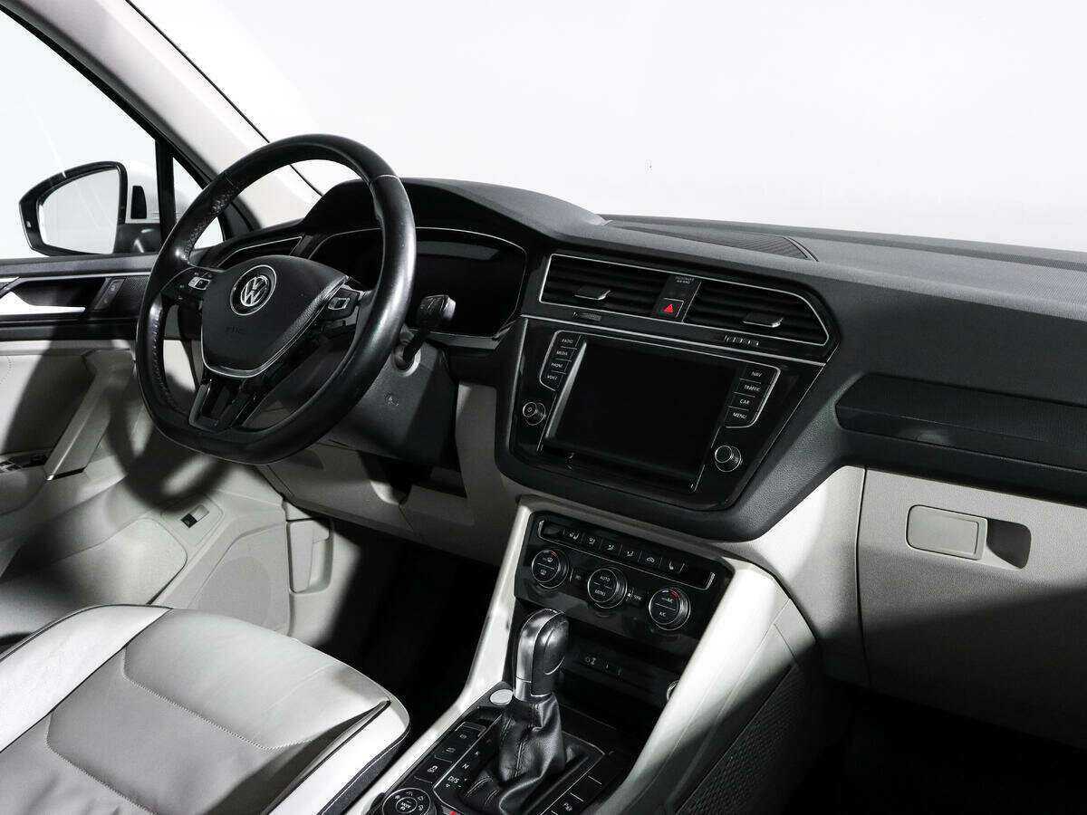 Купить Volkswagen Tiguan, 2017, 101 900 км.. Фото: #6