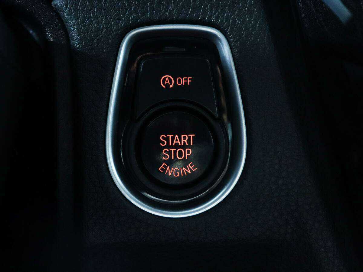 Купить BMW 3 серии, 2017, 82 500 км.. Фото: #14