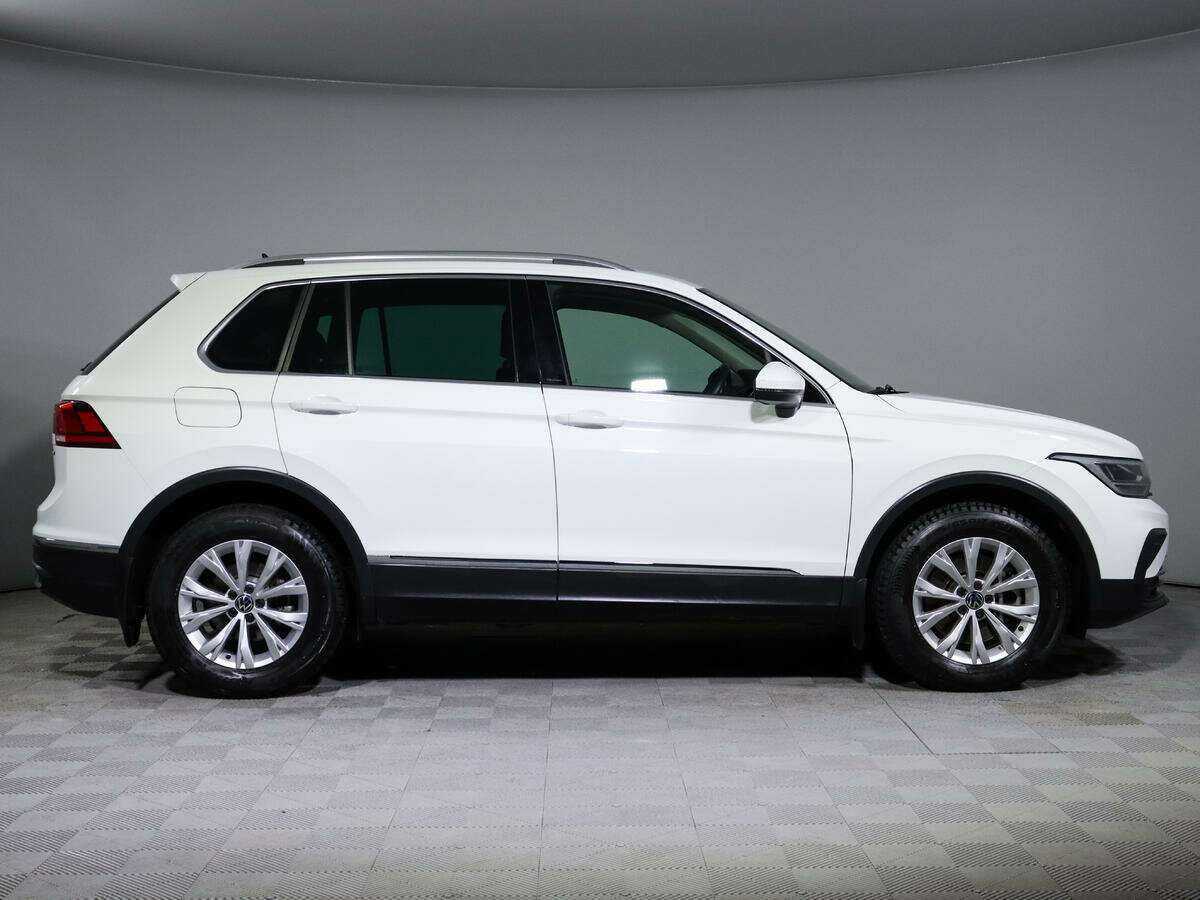 Купить Volkswagen Tiguan, 2020, 43 933 км.. Фото: #3