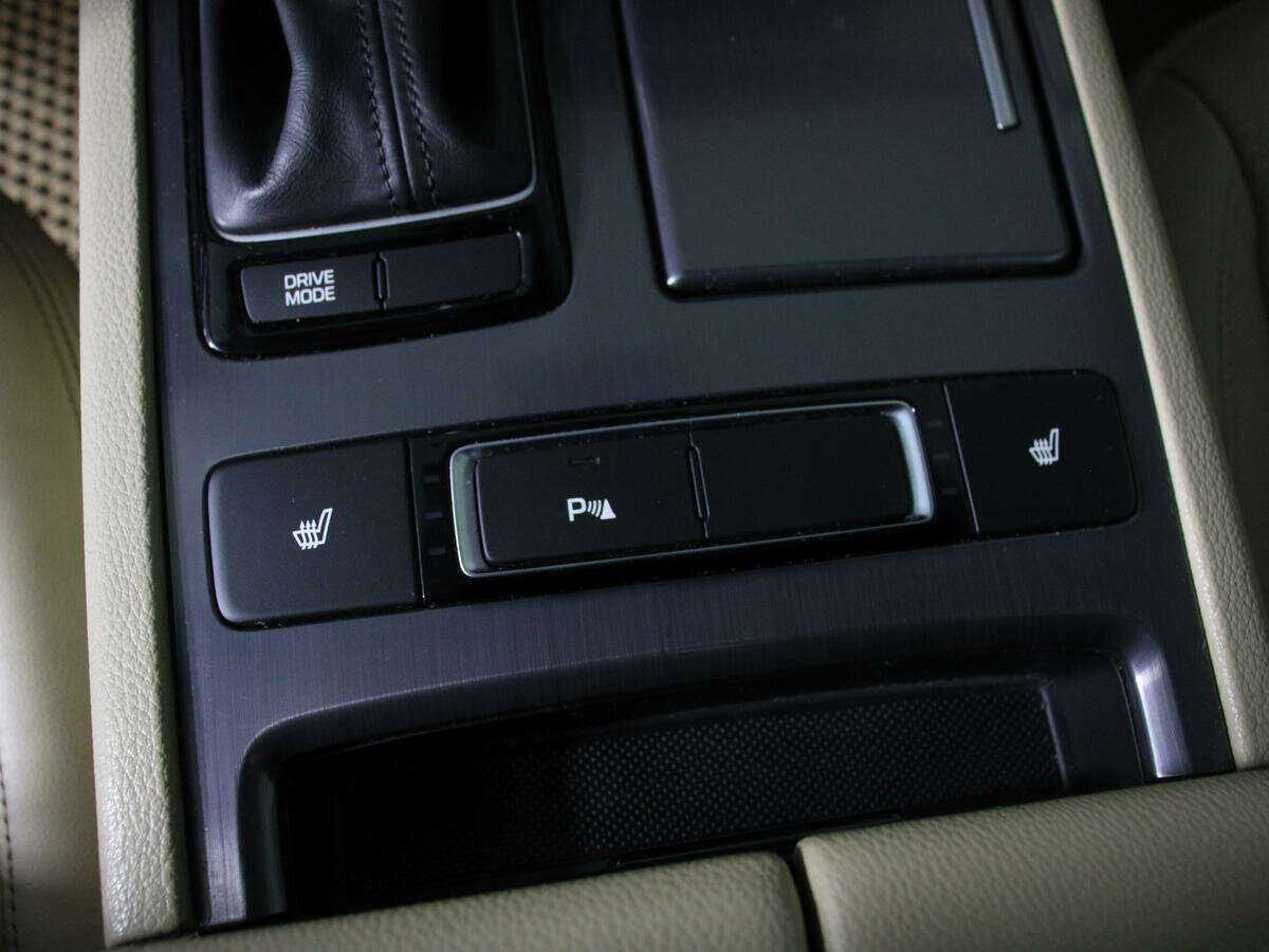 Купить Hyundai Genesis, 2015, 64 400 км.. Фото: #18