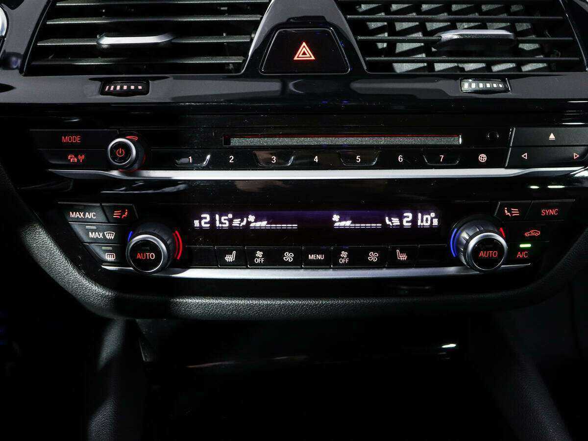 Купить BMW 5 серии, 2017, 103 000 км.. Фото: #14