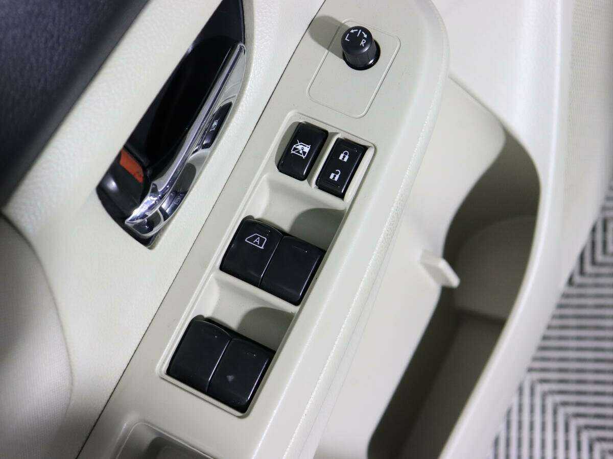 Купить Subaru XV, 2012, 88 650 км.. Фото: #13