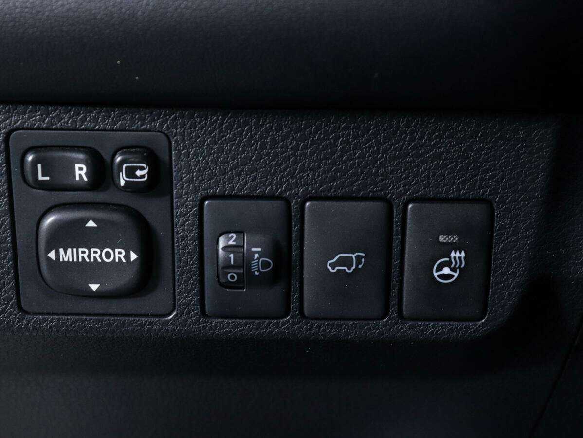 Купить Toyota RAV4, 2017, 130 861 км.. Фото: #13