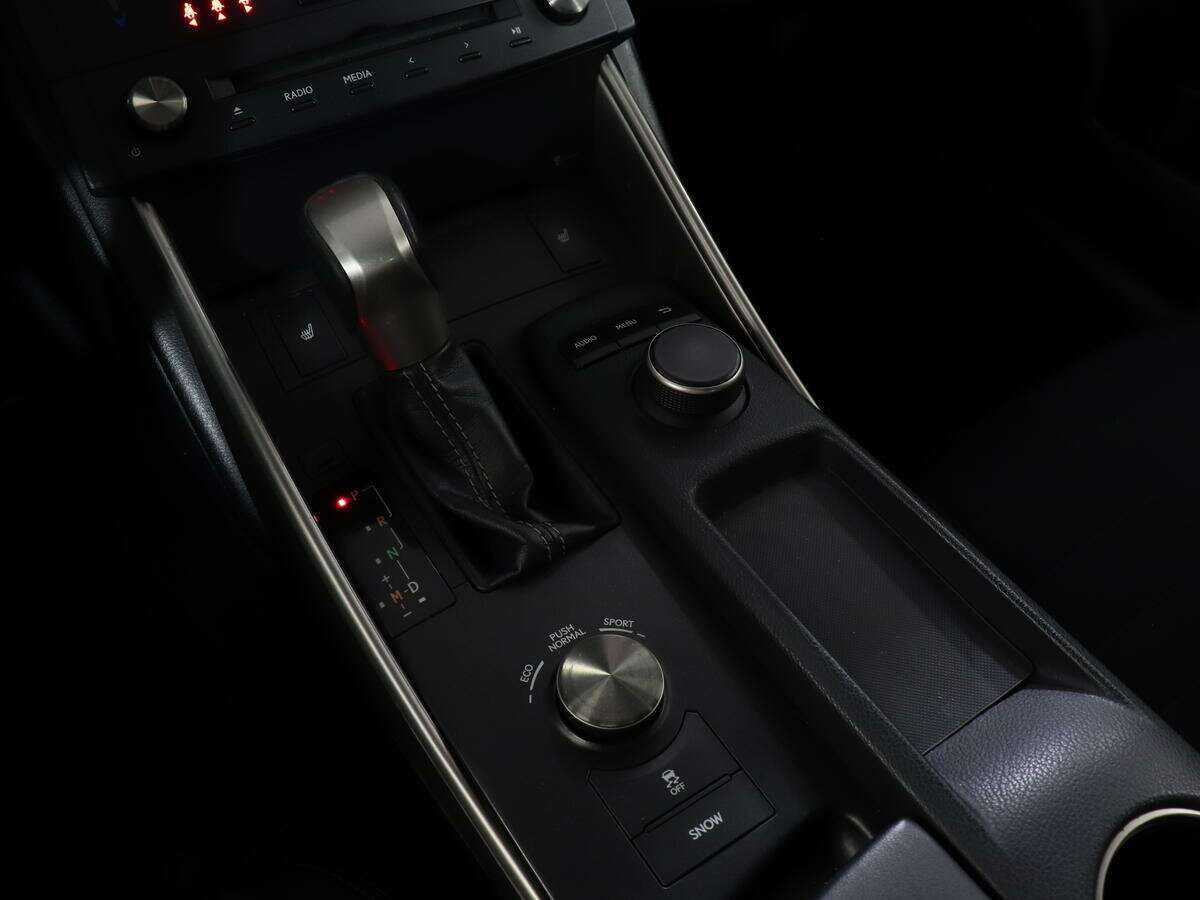 Купить Lexus IS, 2015, 87 000 км.. Фото: #14