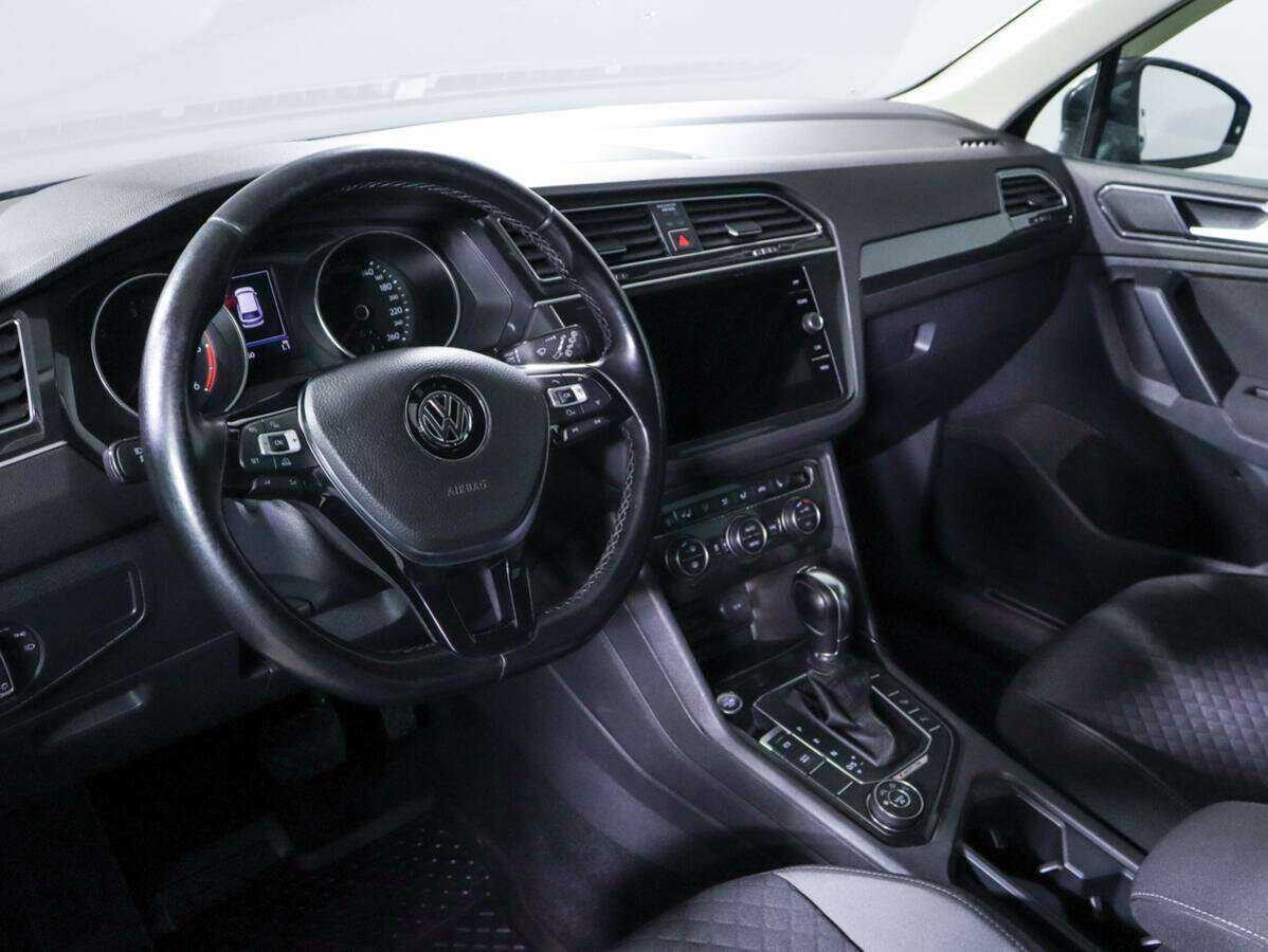 Купить Volkswagen Tiguan, 2018, 118 948 км.. Фото: #11