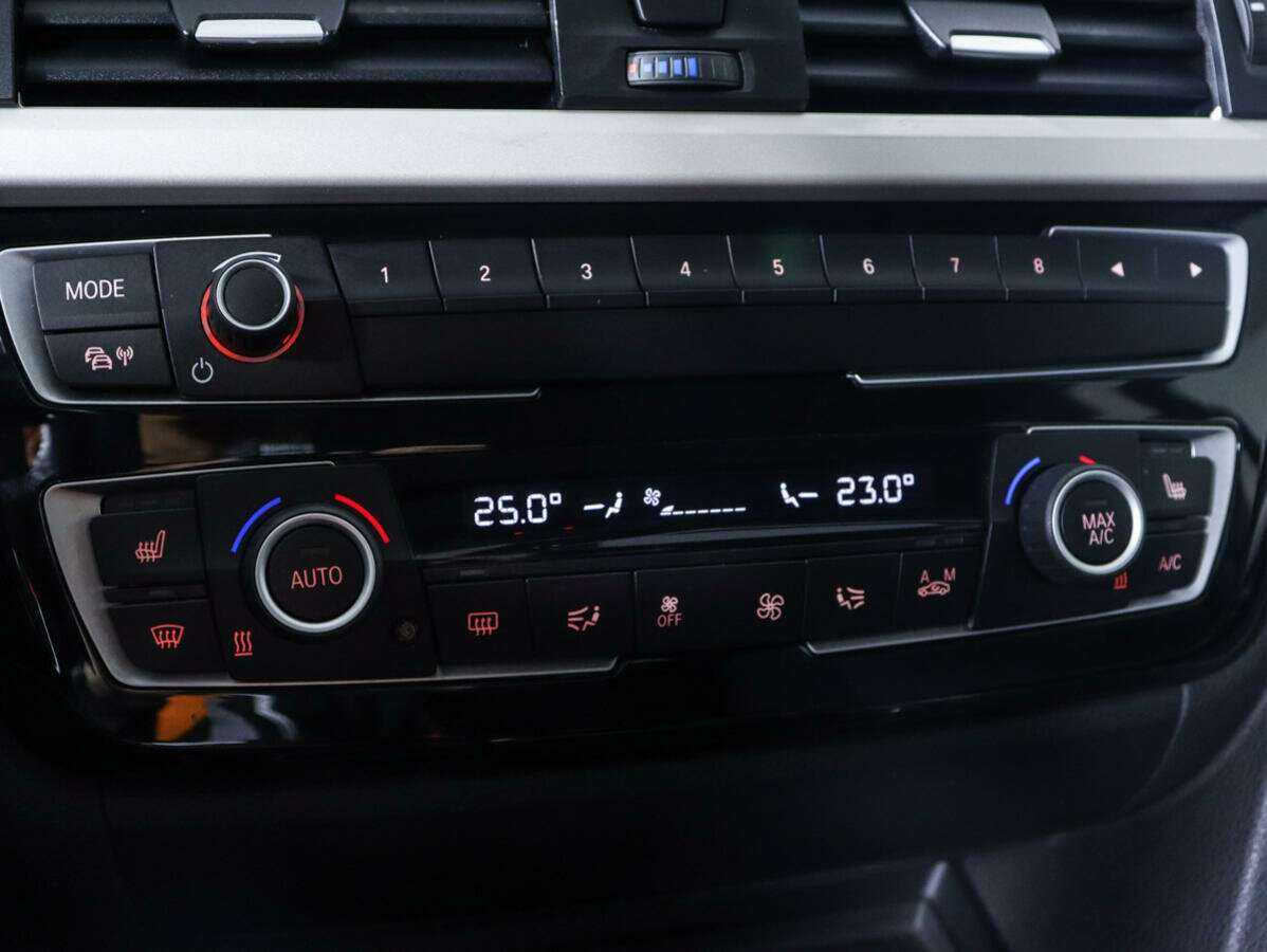 Купить BMW 3 серии, 2019, 139 455 км.. Фото: #16