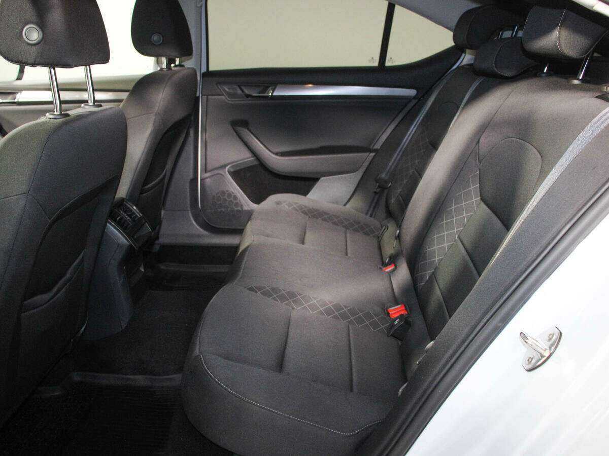 Купить Skoda Superb, 2017, 100 063 км.. Фото: #6