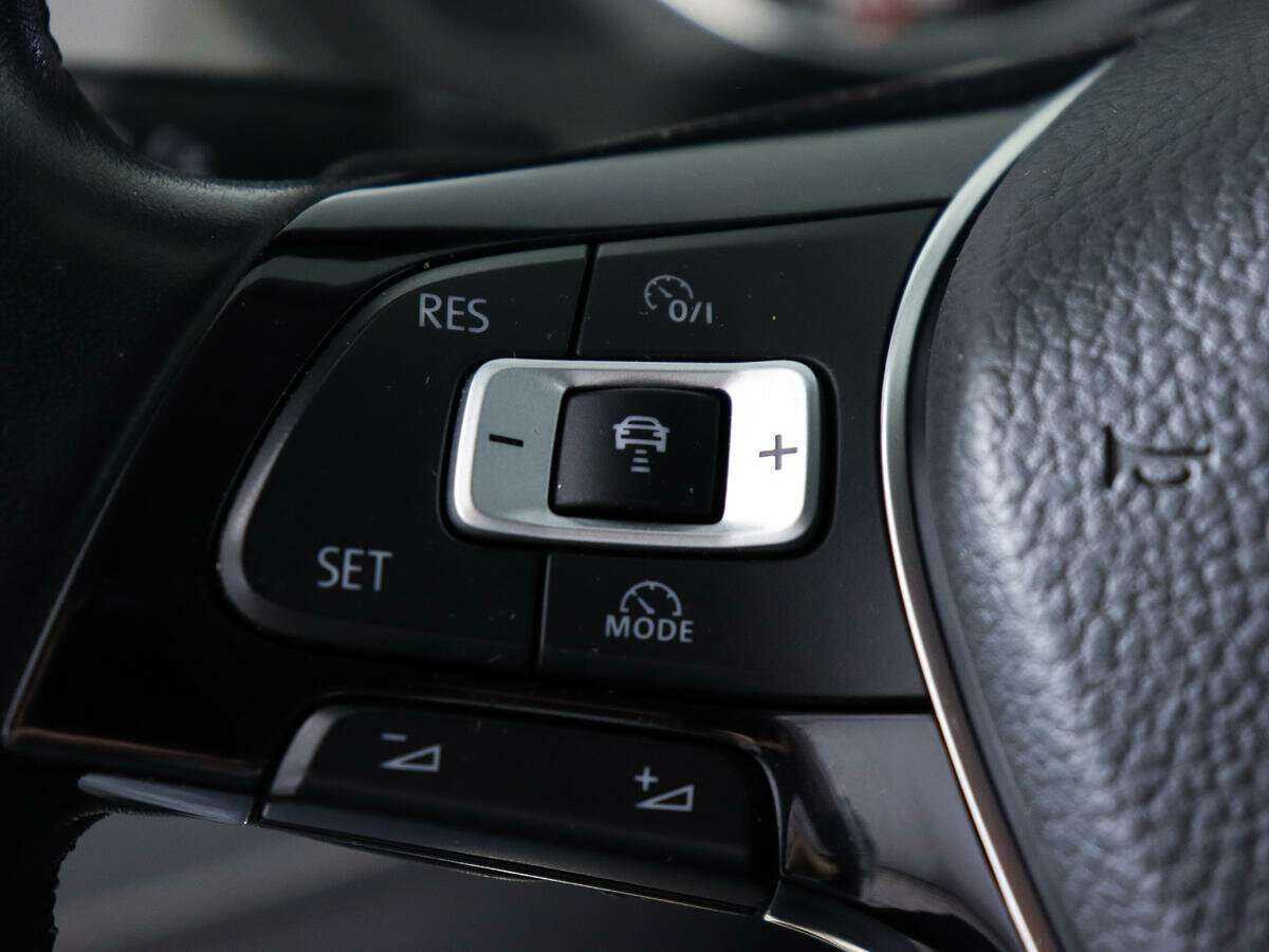 Купить Volkswagen Tiguan, 2018, 107 000 км.. Фото: #18