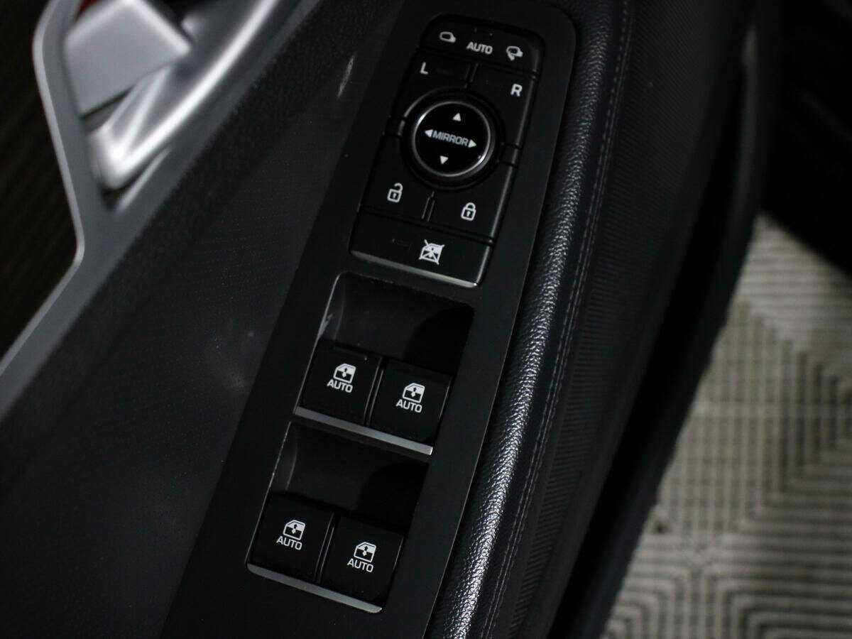 Купить Hyundai Genesis, 2014, 129 500 км.. Фото: #15