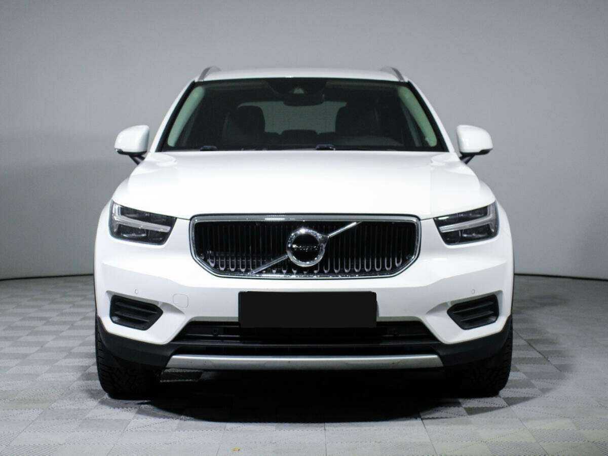 Купить Volvo XC40, 2019, 89 659 км.. Фото: #1