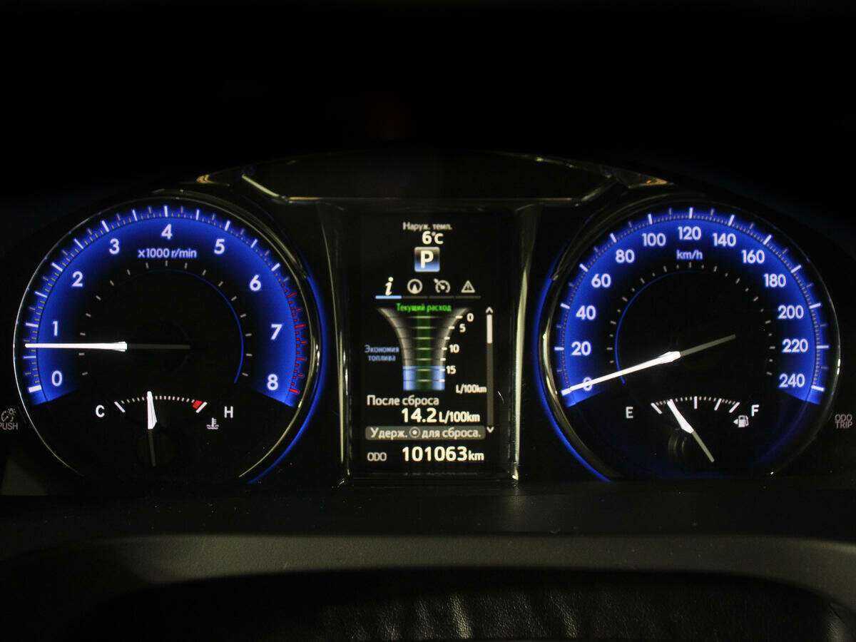 Купить Toyota Camry, 2018, 101 050 км.. Фото: #10