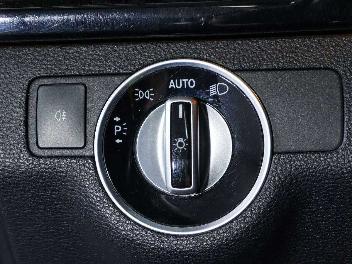 Купить Mercedes-Benz E-Класс, 2012, 181 641 км.. Фото: #15