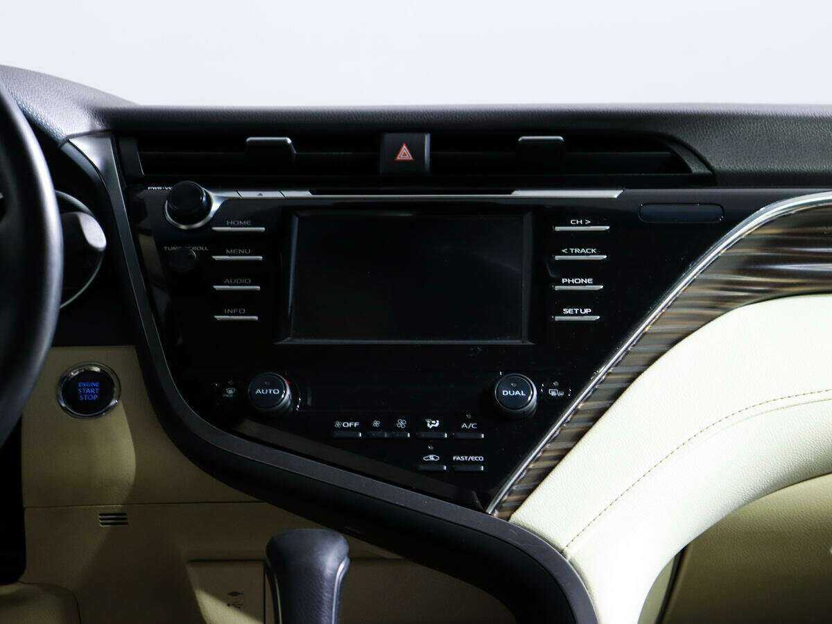 Купить Toyota Camry, 2020, 90 000 км.. Фото: #9
