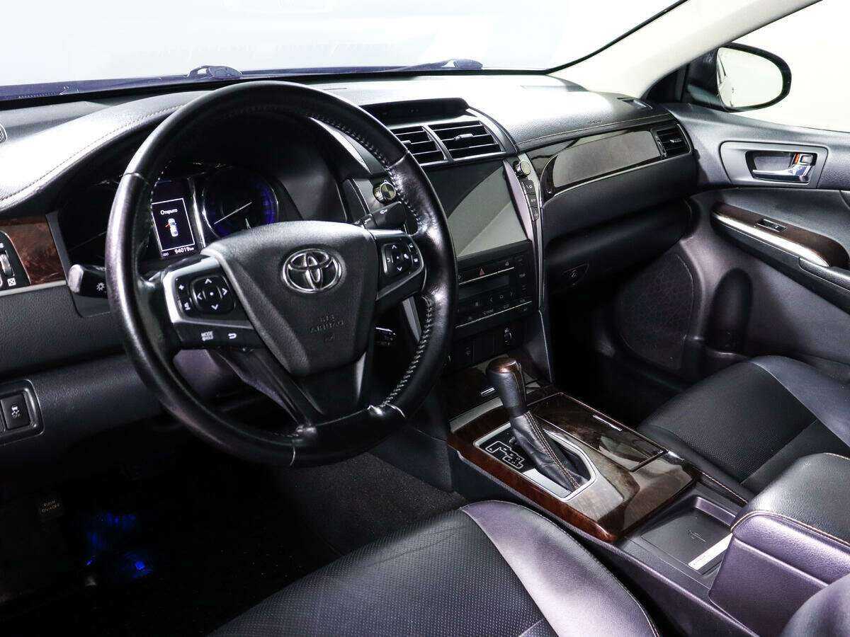 Купить Toyota Camry, 2017, 94 000 км.. Фото: #13