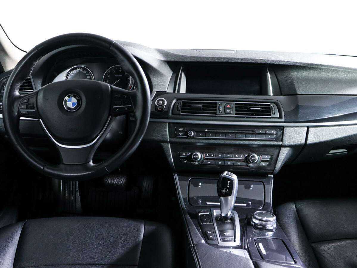 Купить BMW 5 серии, 2013, 130 000 км.. Фото: #9