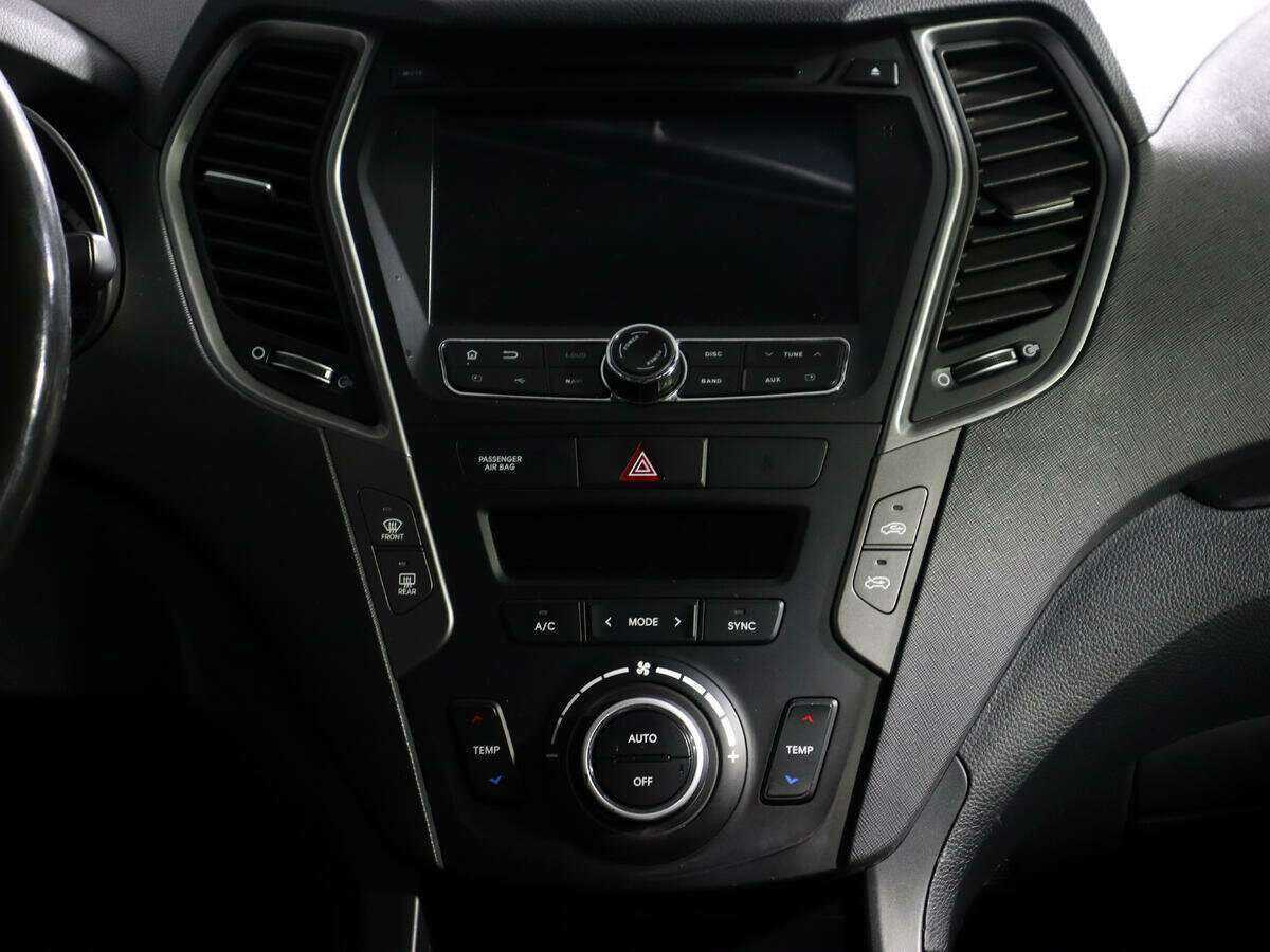 Купить Hyundai Santa Fe, 2017, 106 202 км.. Фото: #9