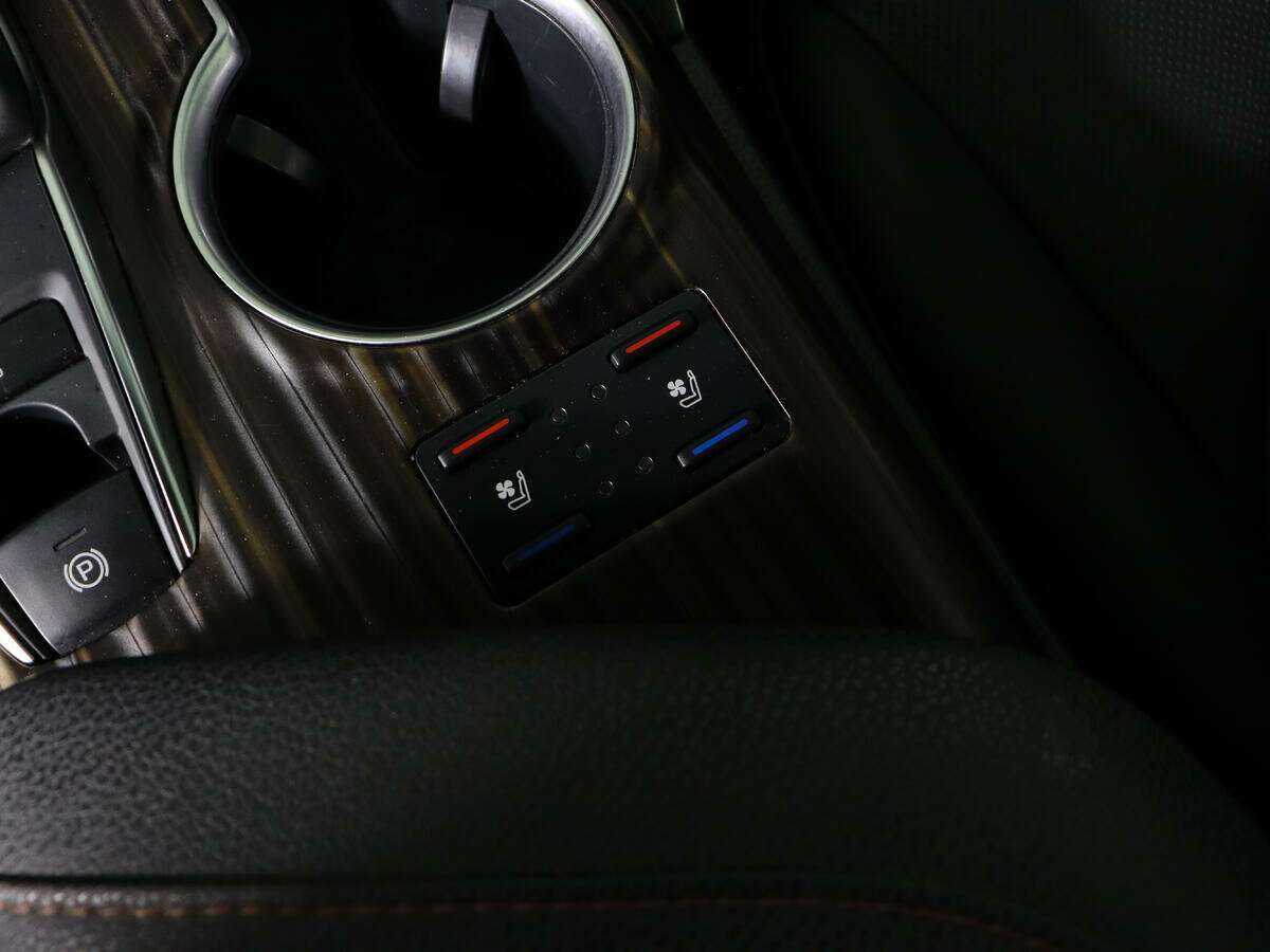 Купить Toyota Camry, 2018, 94 345 км.. Фото: #20