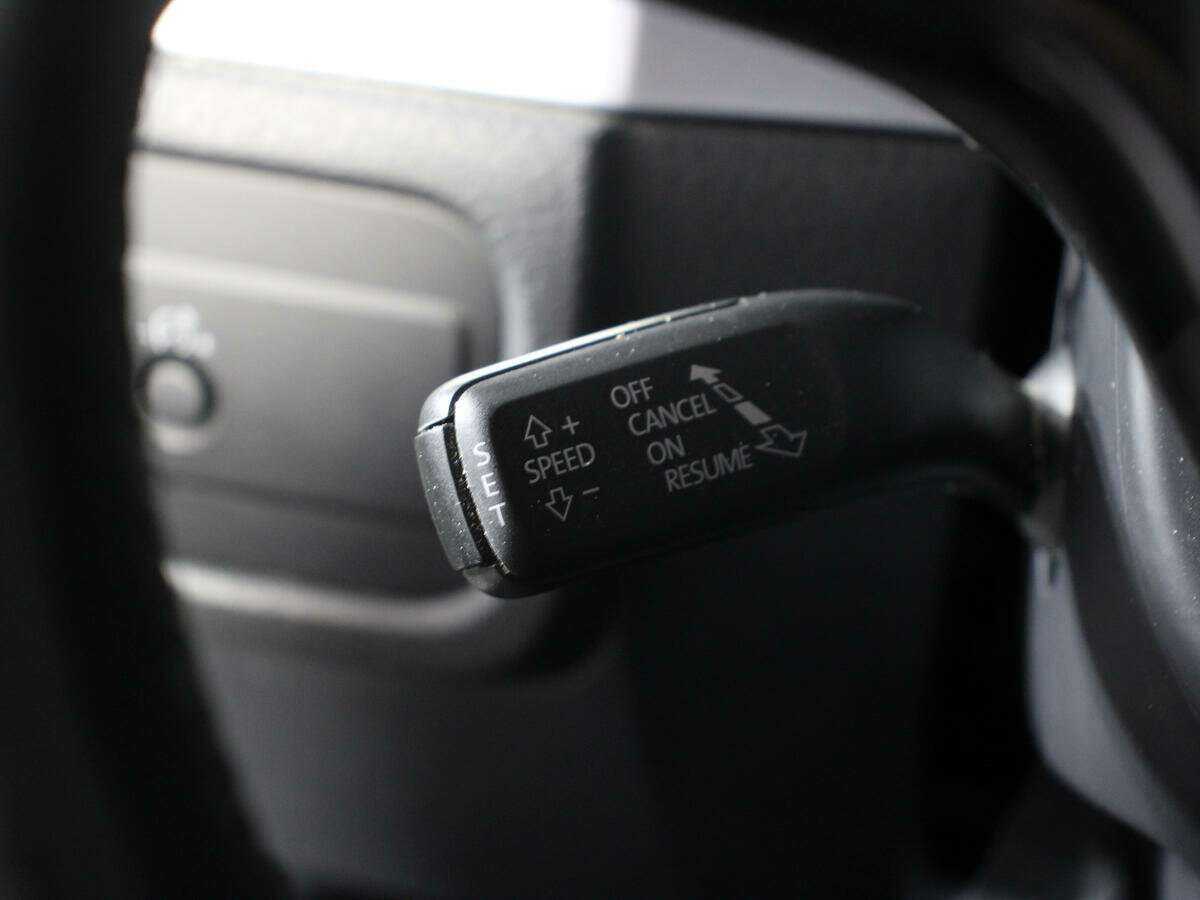 Купить Volkswagen Touareg, 2015, 177 224 км.. Фото: #19