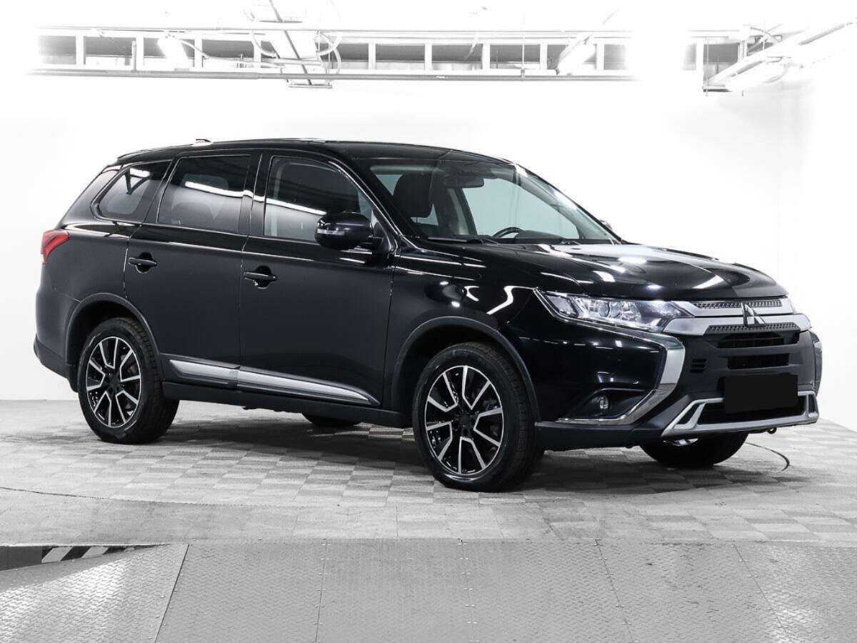 Купить Mitsubishi Outlander, 2018, 123 158 км.. Фото: #2