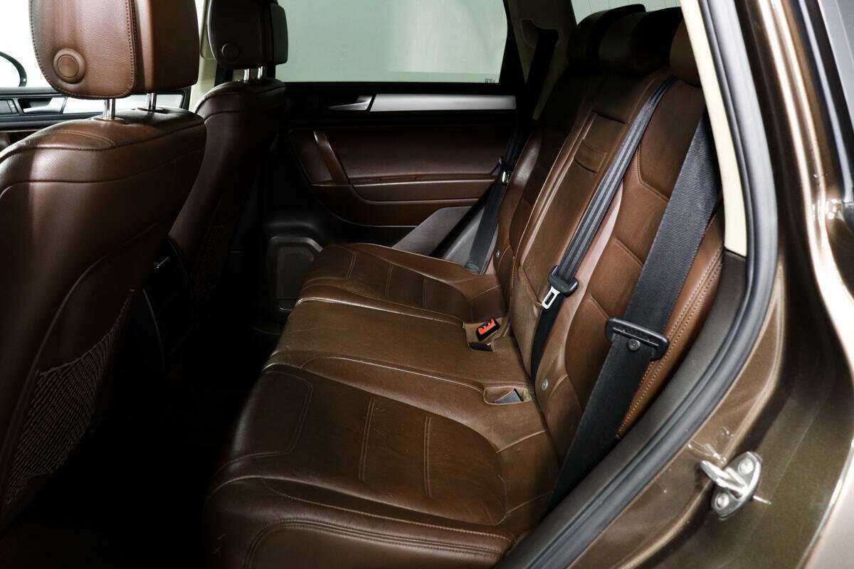 Купить Volkswagen Touareg, 2012, 345 435 км.. Фото: #11