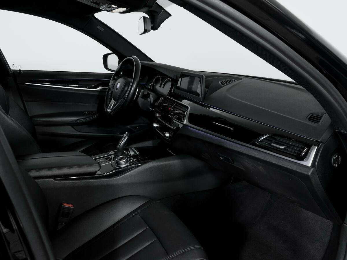 Купить BMW 5 серии, 2017, 132 520 км.. Фото: #8