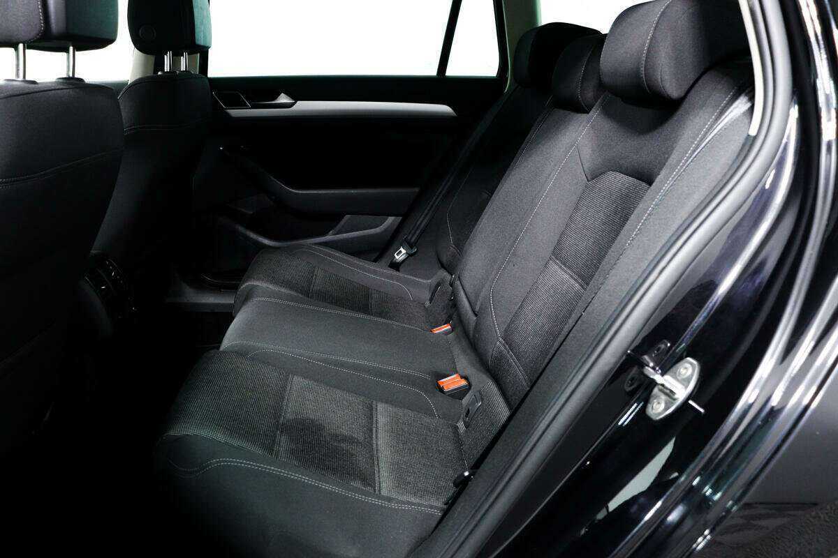 Купить Фольксваген Пассат, 2019, 121 347 км.. Фото: #11