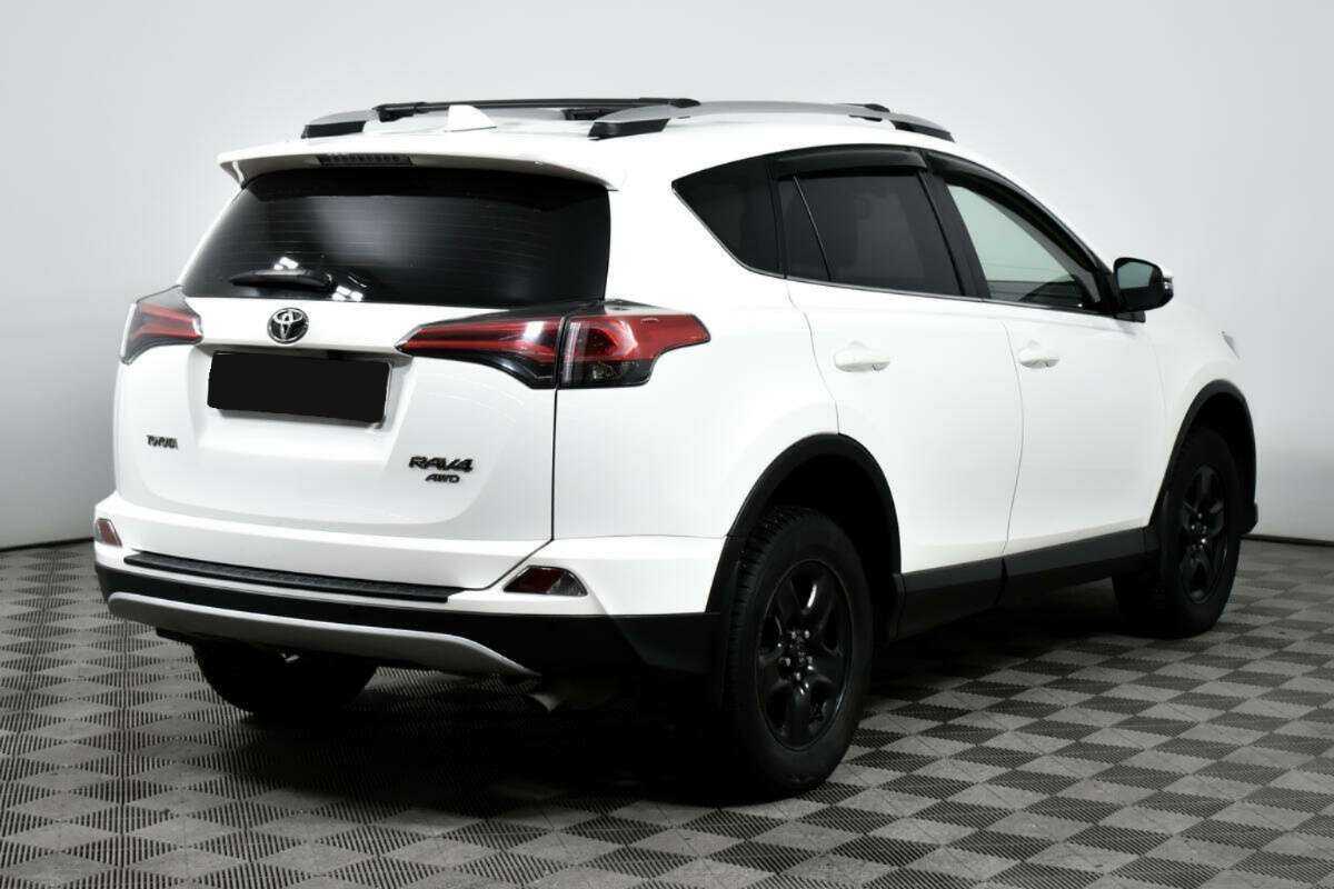 Купить Toyota RAV4, 2018, 112 738 км.. Фото: #4