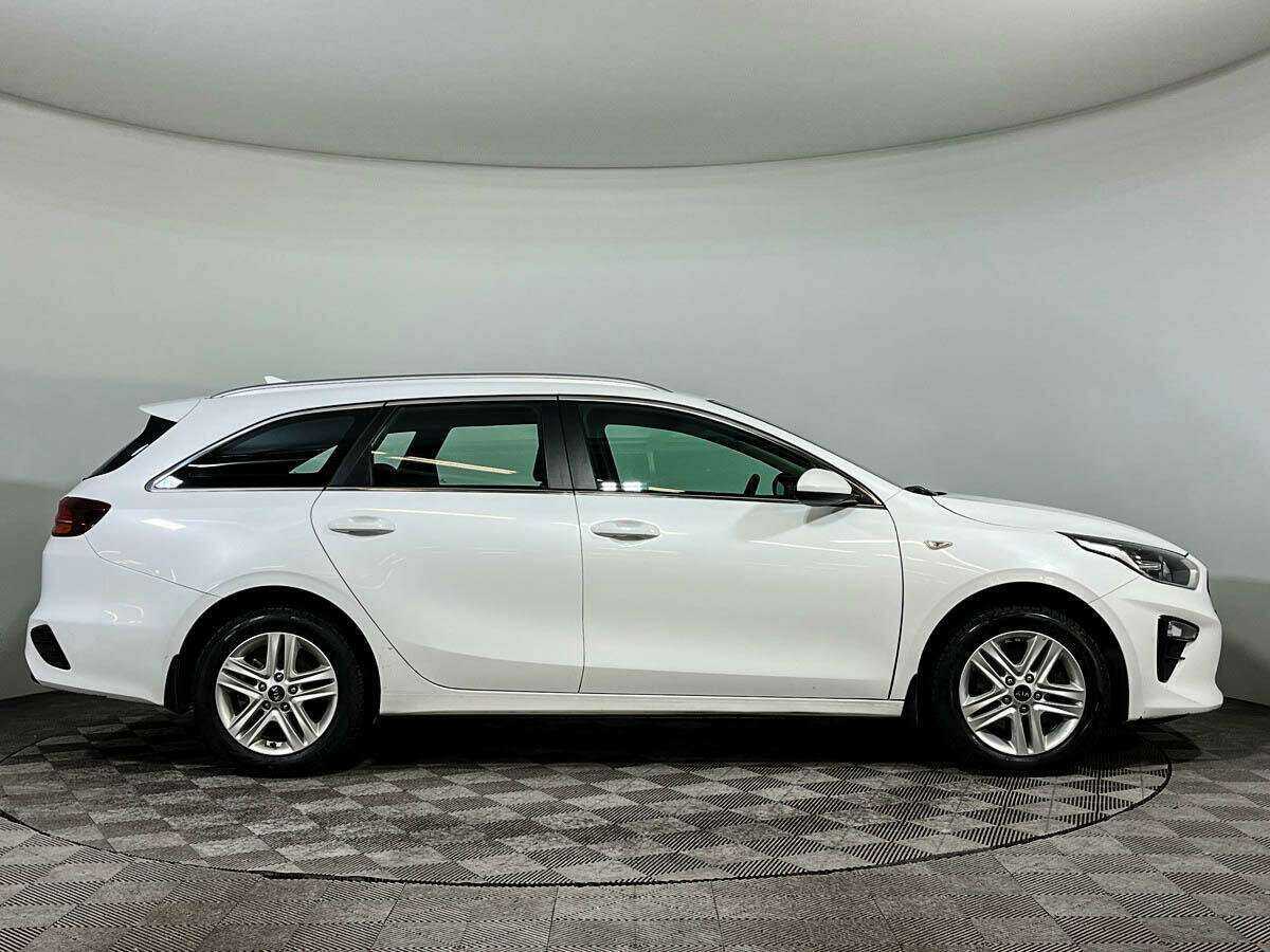 Купить Kia Ceed, 2021, 68 870 км.. Фото: #3