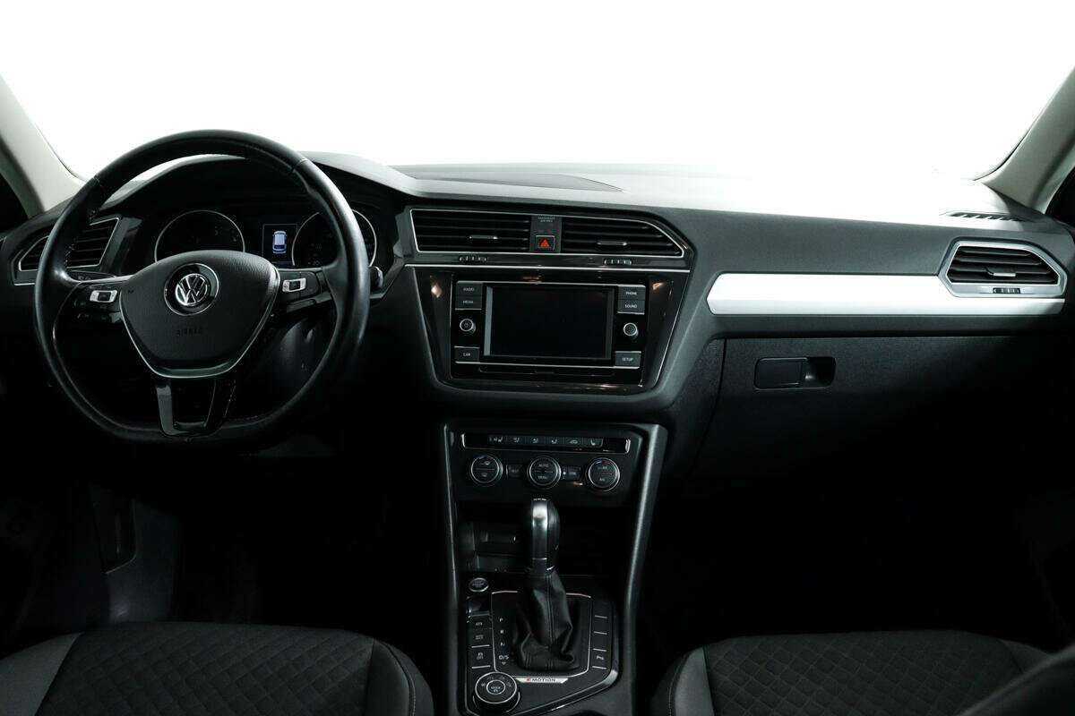 Купить Volkswagen Tiguan, 2017, 71 684 км.. Фото: #10