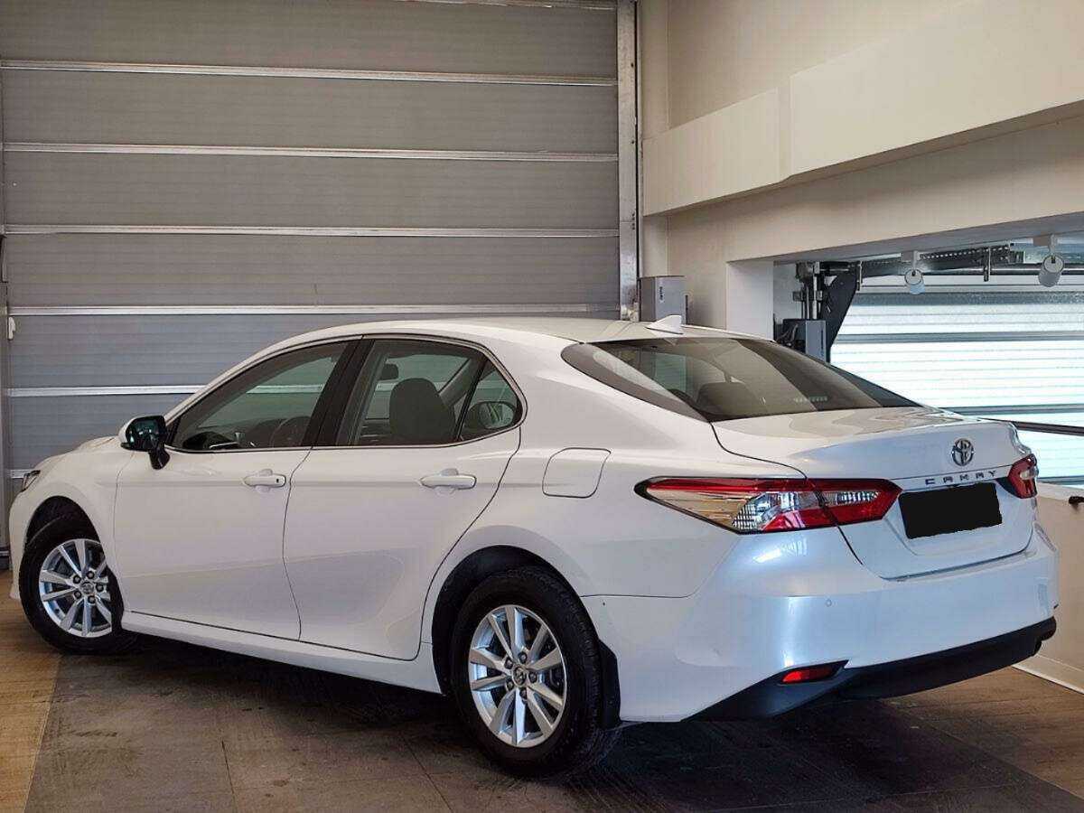 Купить Toyota Camry, 2018, 68 281 км.. Фото: #5