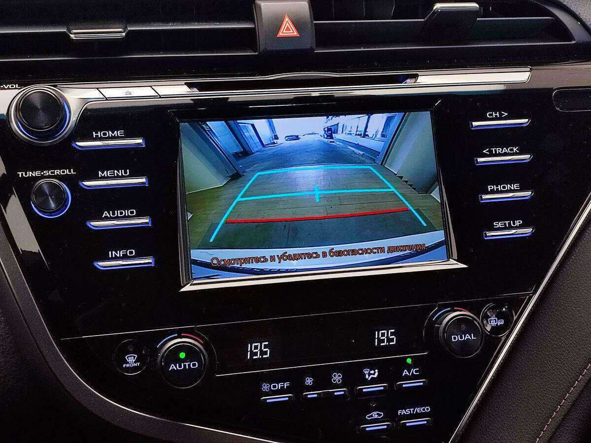 Купить Toyota Camry, 2018, 68 281 км.. Фото: #14