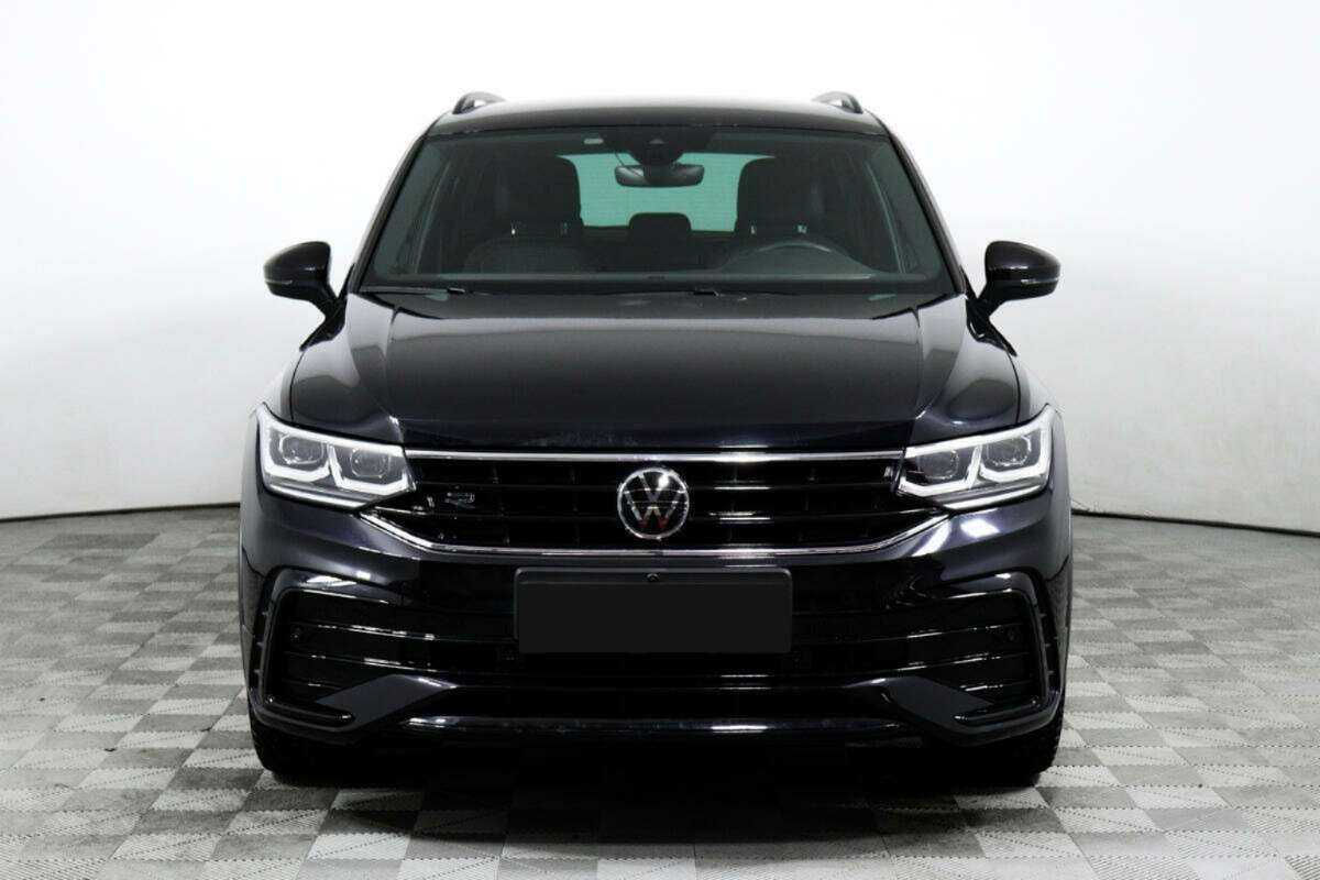 Купить Volkswagen Tiguan, 2021, 11 202 км.. Фото: #1