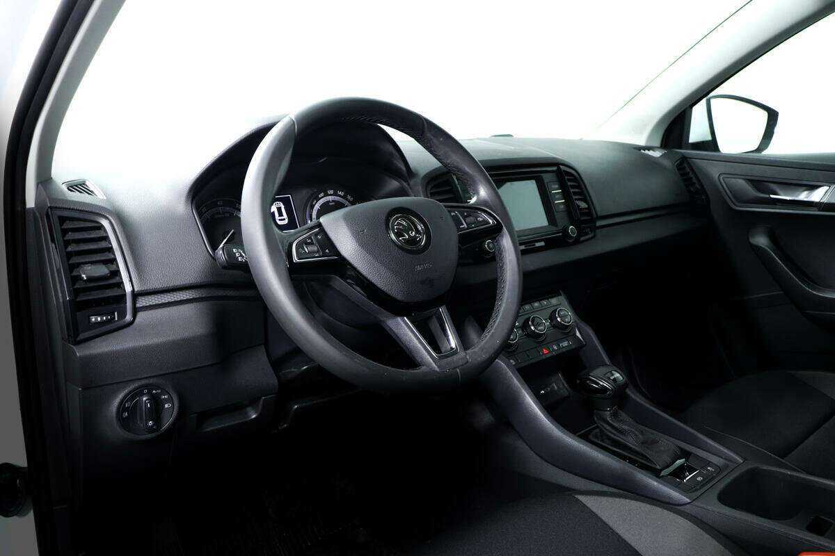 Купить Skoda Karoq, 2020, 92 715 км.. Фото: #12