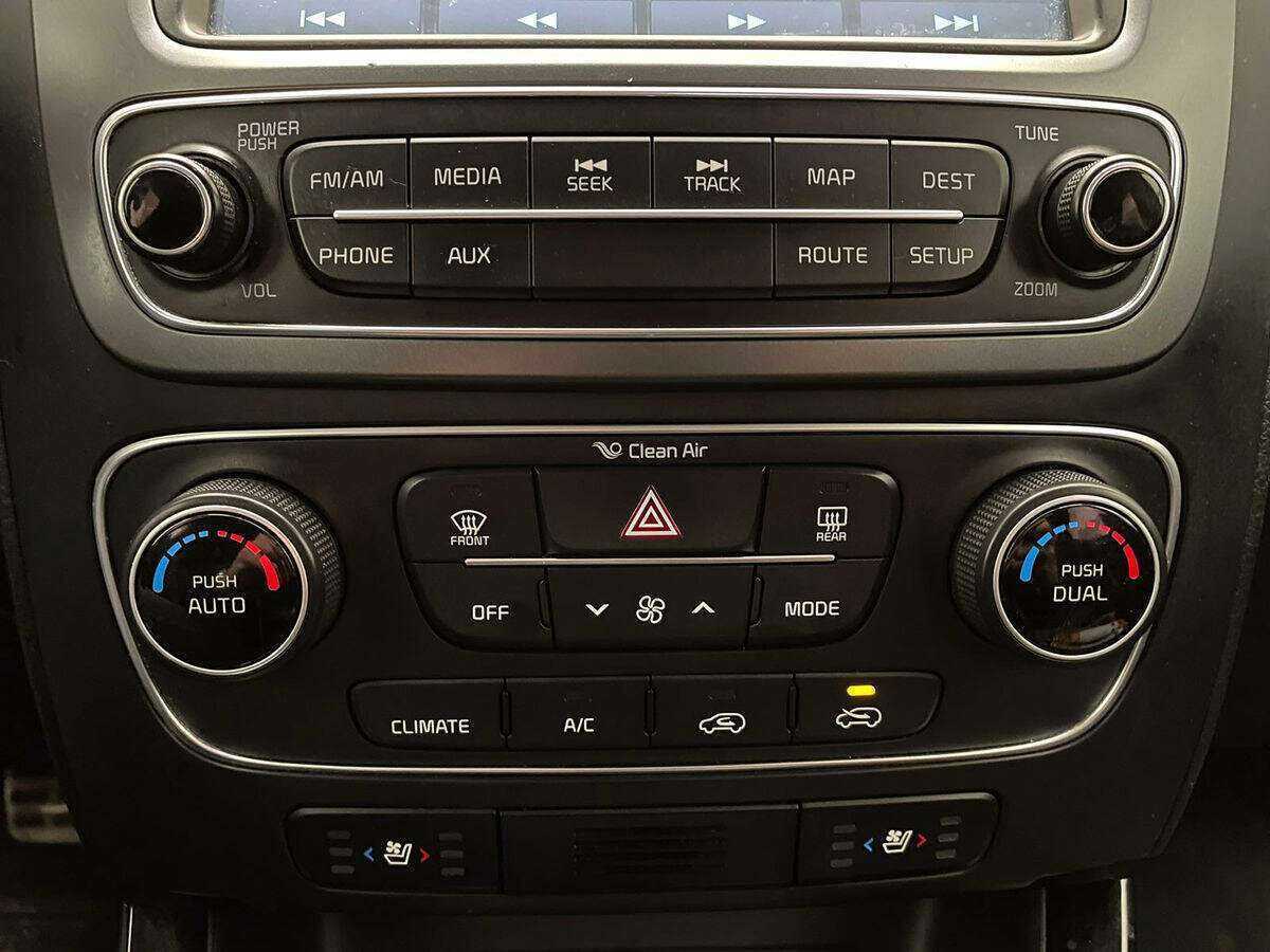 Купить Kia Sorento, 2015, 118 211 км.. Фото: #17