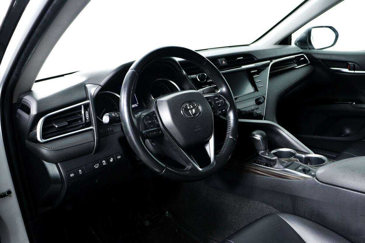 Купить Toyota Camry, 2020, 82 815 км.. Фото: #12