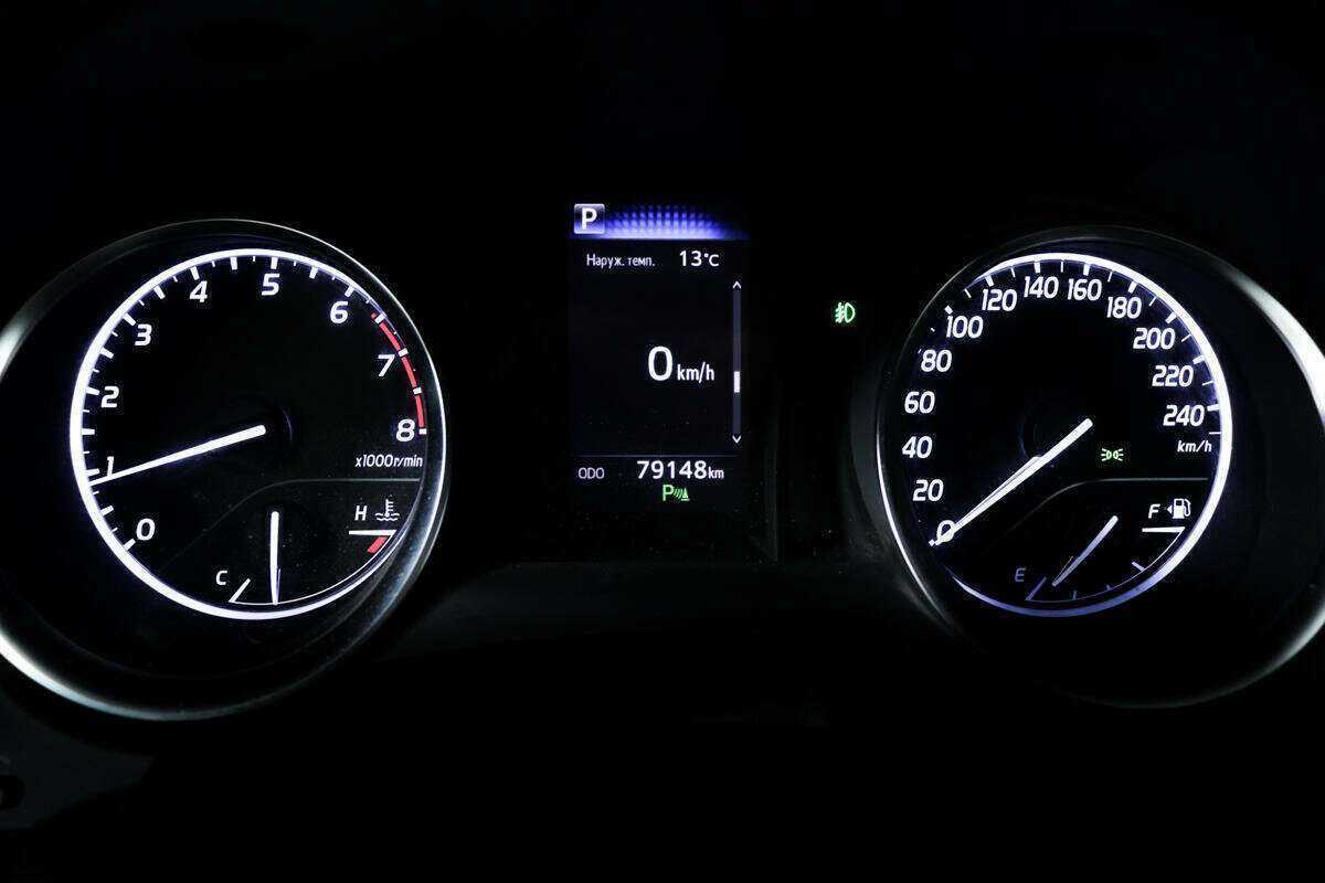 Купить Toyota Camry, 2019, 79 111 км.. Фото: #9