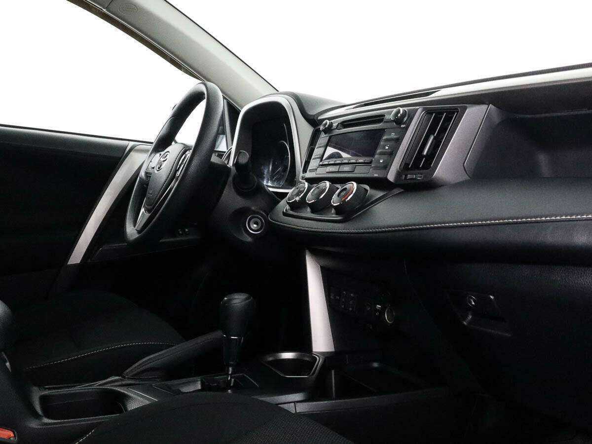Купить Toyota RAV4, 2017, 95 100 км.. Фото: #6