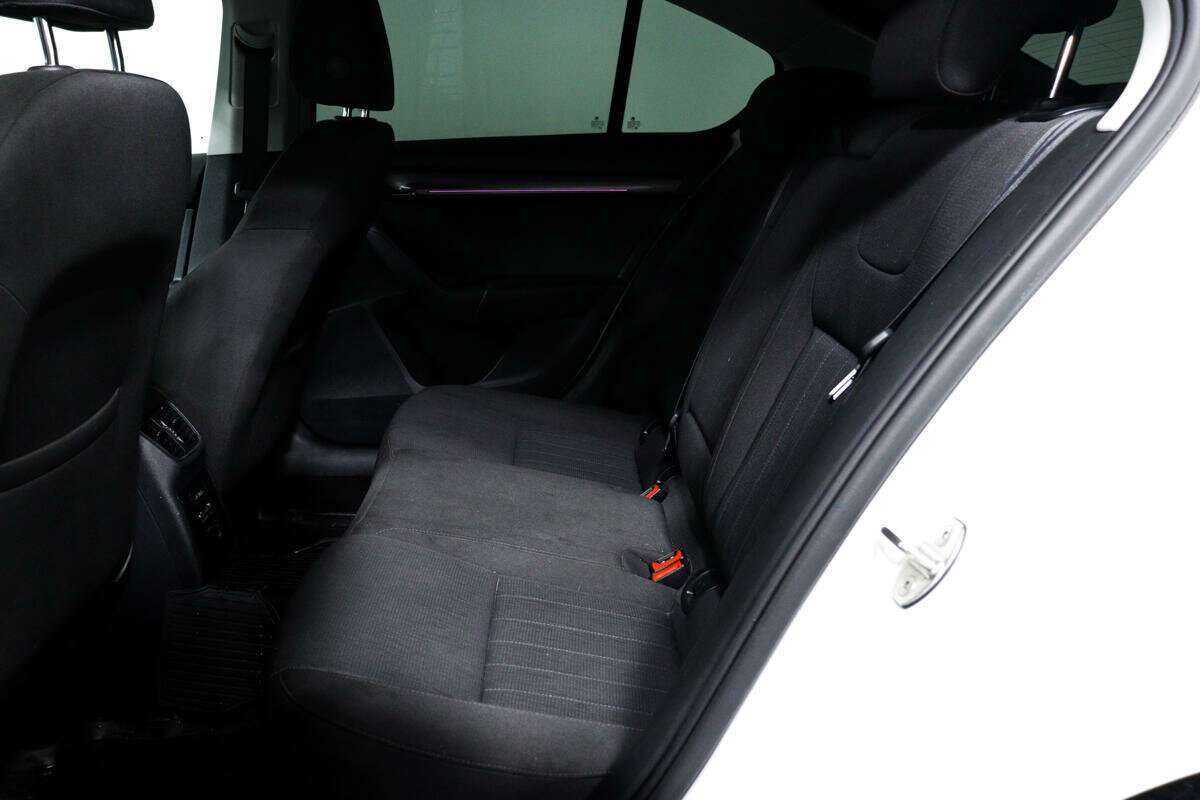 Купить Skoda Octavia, 2018, 56 795 км.. Фото: #11