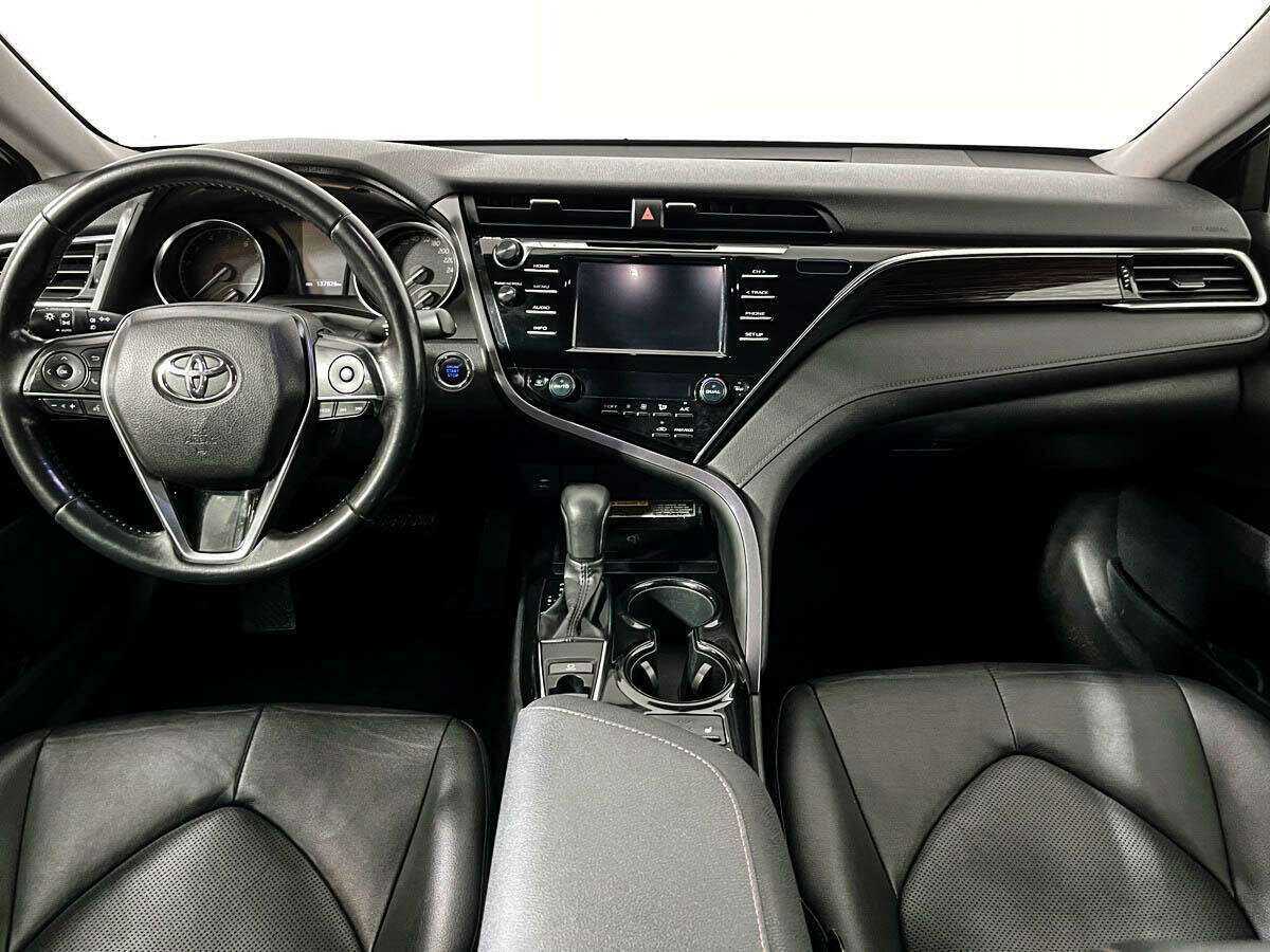 Купить Toyota Camry, 2018, 138 000 км.. Фото: #11
