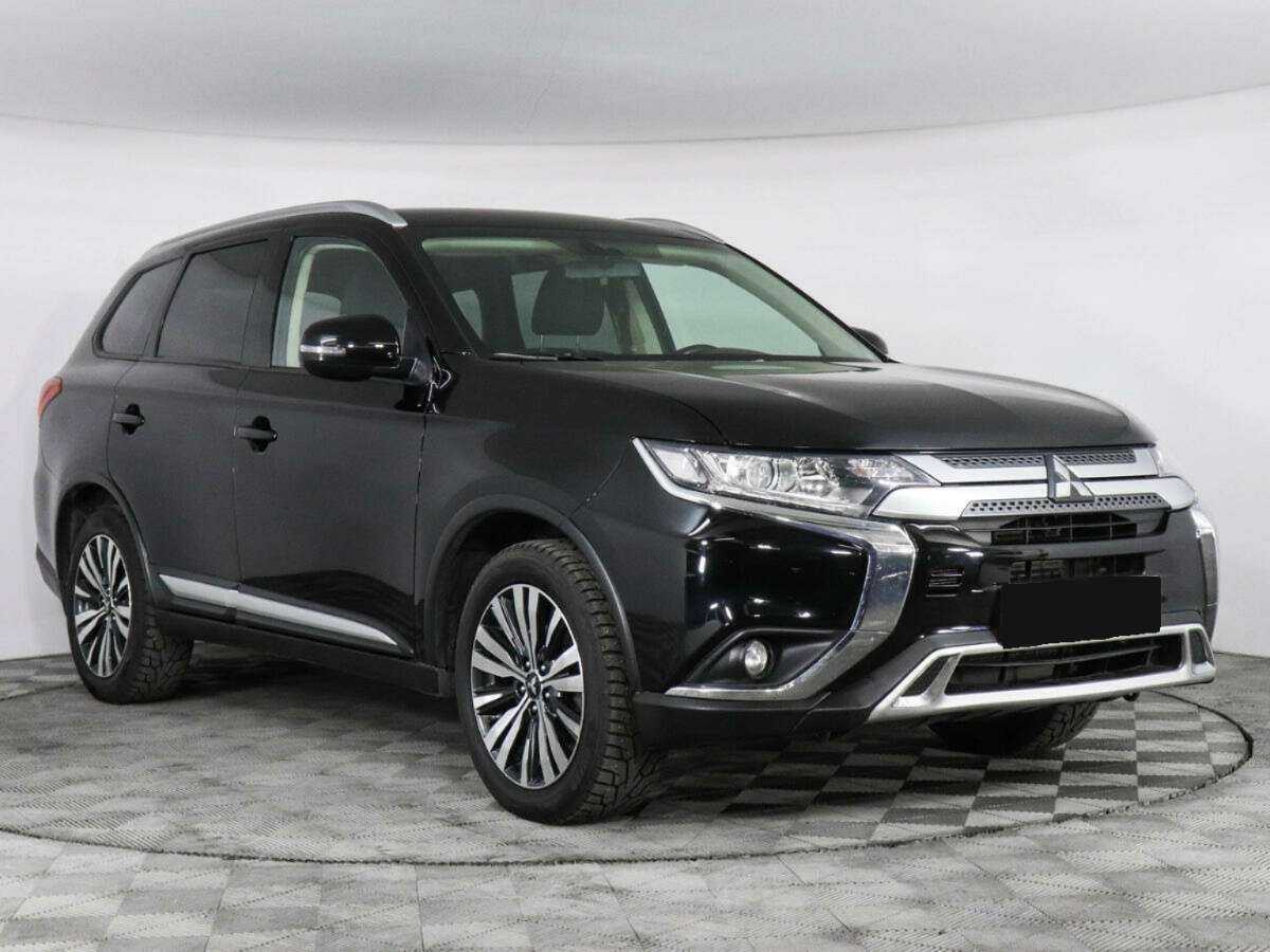 Купить Mitsubishi Outlander, 2018, 99 300 км.. Фото: #2