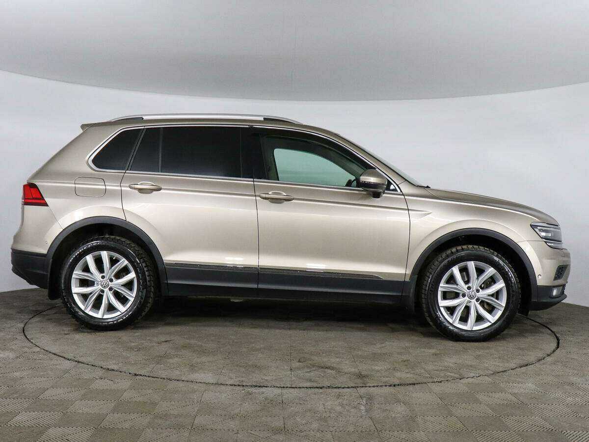 Купить Volkswagen Tiguan, 2018, 87 869 км.. Фото: #3