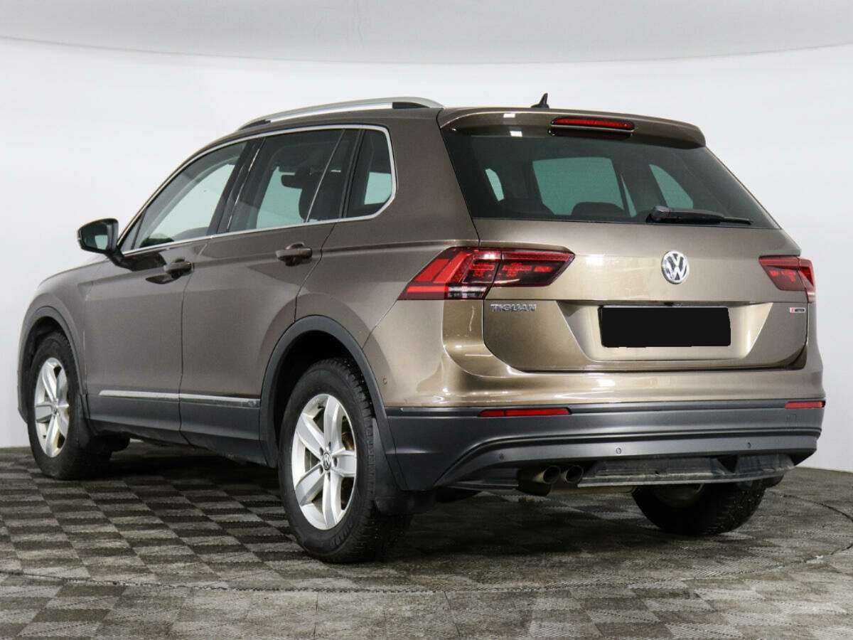 Купить Volkswagen Tiguan, 2018, 106 310 км.. Фото: #3