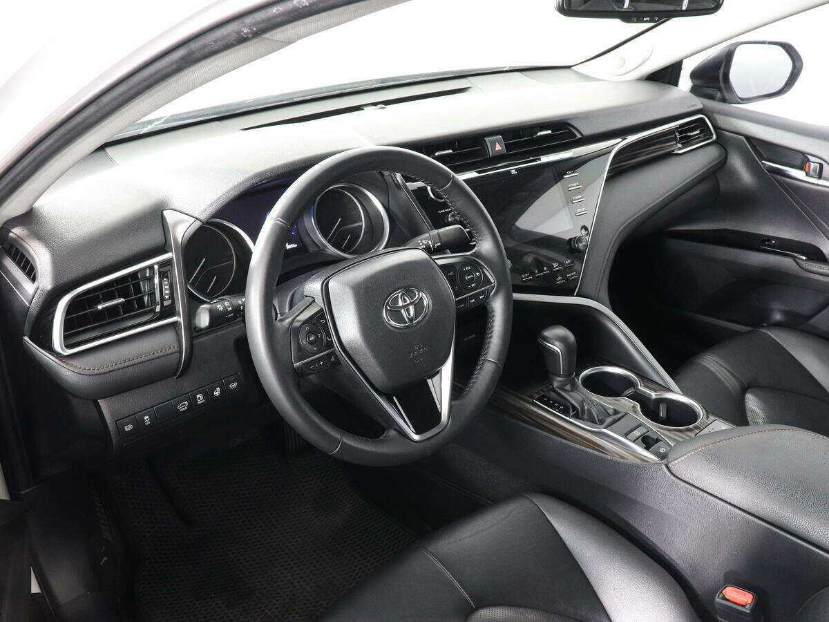 Купить Toyota Camry, 2019, 98 880 км.. Фото: #7